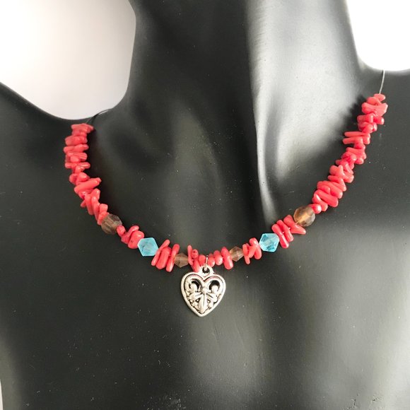 Vintage Fleur de Lis Heart Charm Necklace Choker Red Coral Saints Mardi Gras - Picture 3 of 12